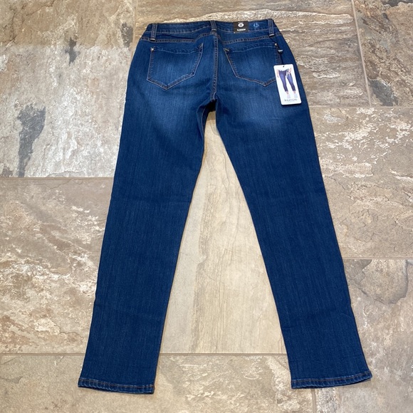 🆕 Kenzie Cuffed Jeans - Picture 5 of 10